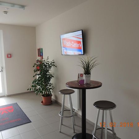 Avia Motel Bisamberg Korneuburg Quarto foto